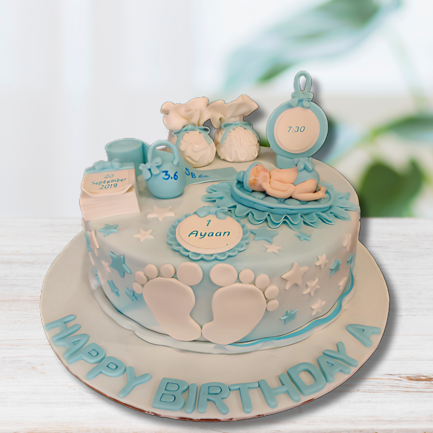 Newborn Baby-Themed Cake