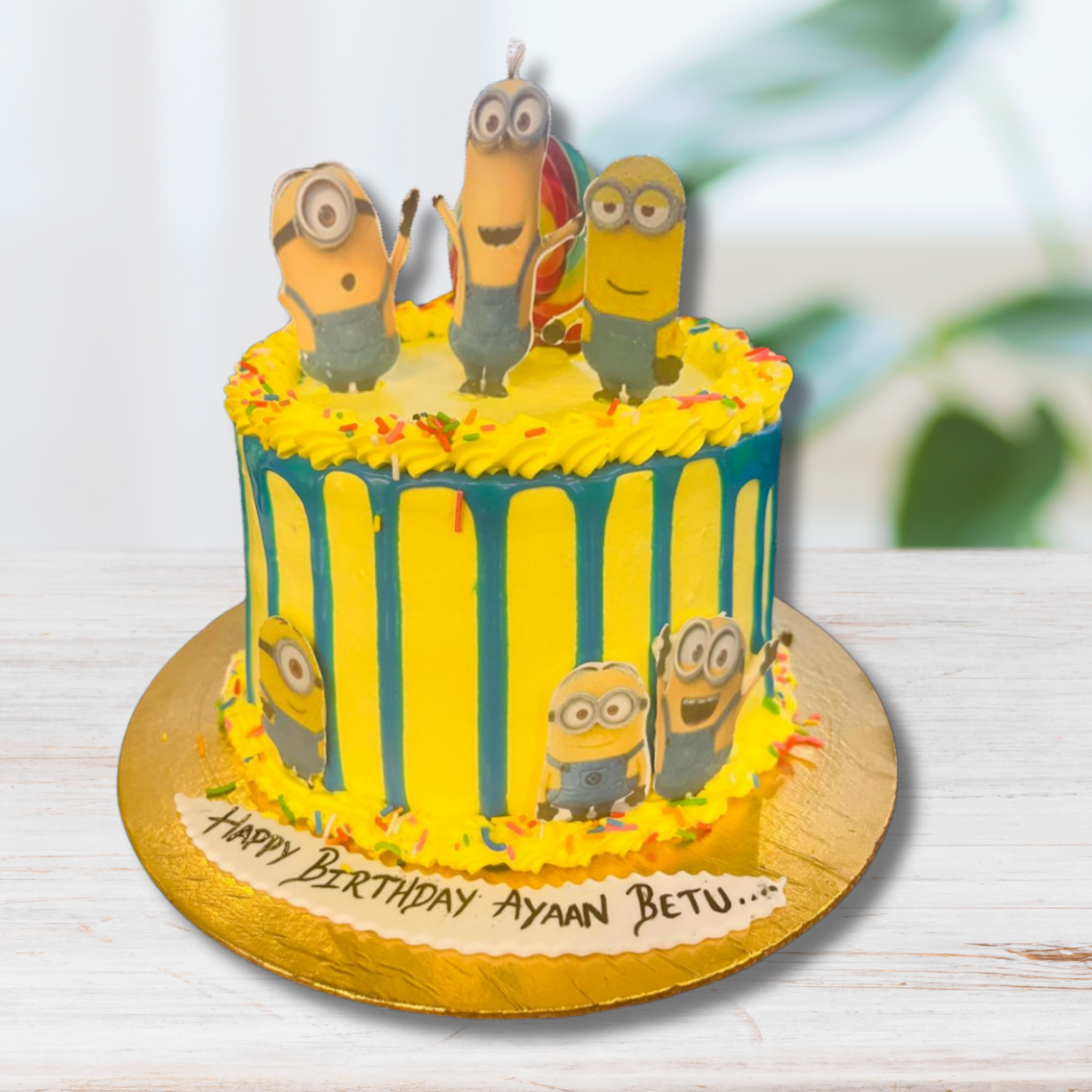 Minion Fun Birthday Cake