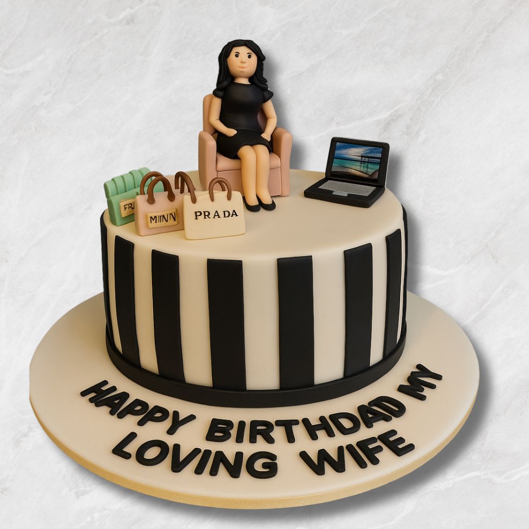 Luxury Shopping-Themed Cake