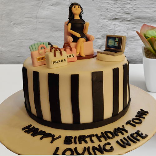 Luxury Shopping-Themed Cake