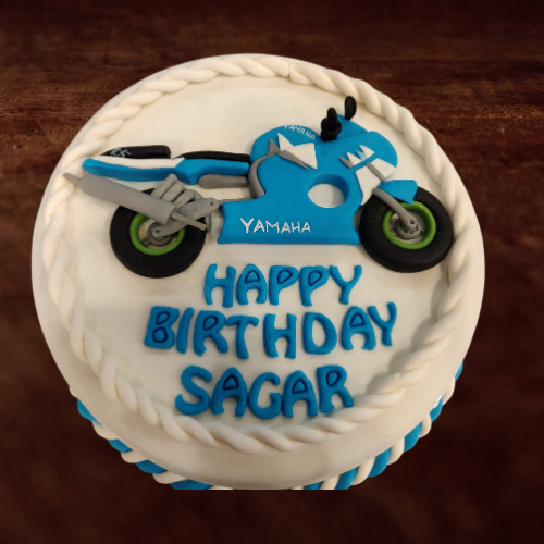 Motorbike-Themed Cake