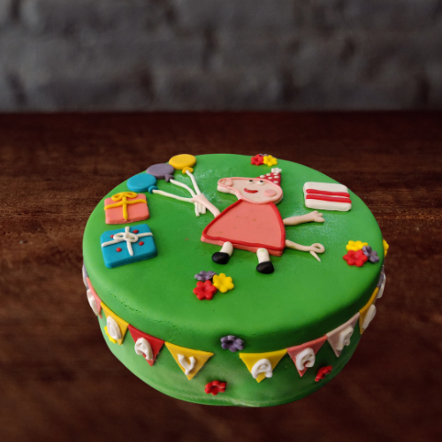 Peppa Pig Fun Cake