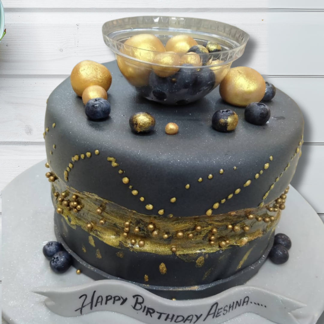 Black and Gold Cake