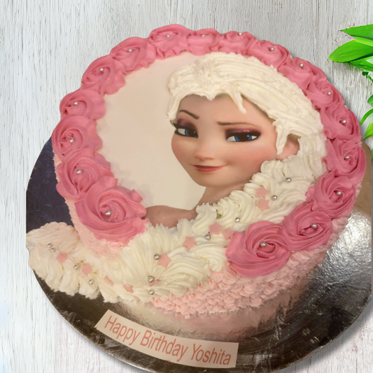 Frozen Magic on a Sweet Cake