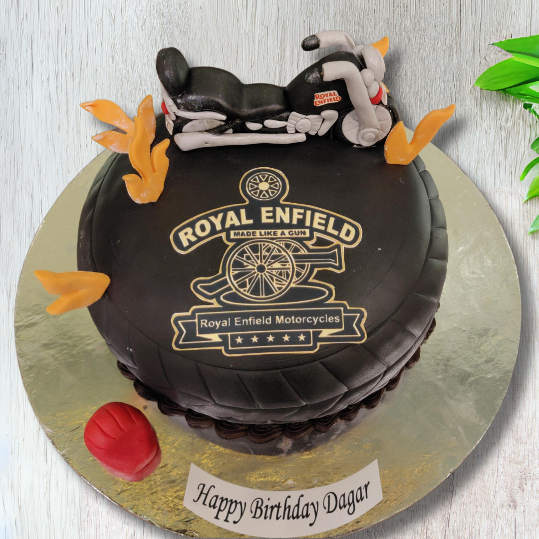 Royal Ride: A Biker's Dream Cake