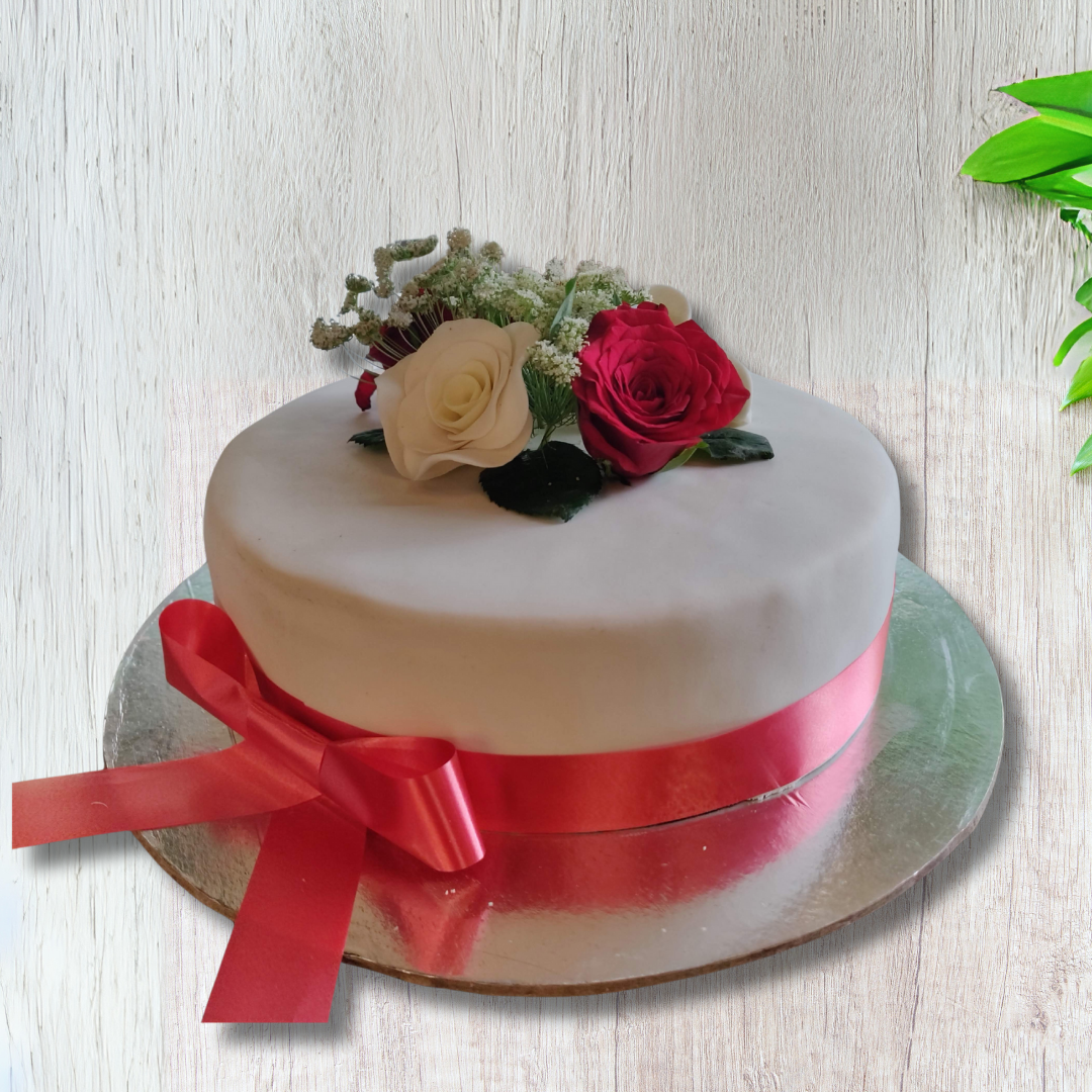 Romantic Red Rose Cake