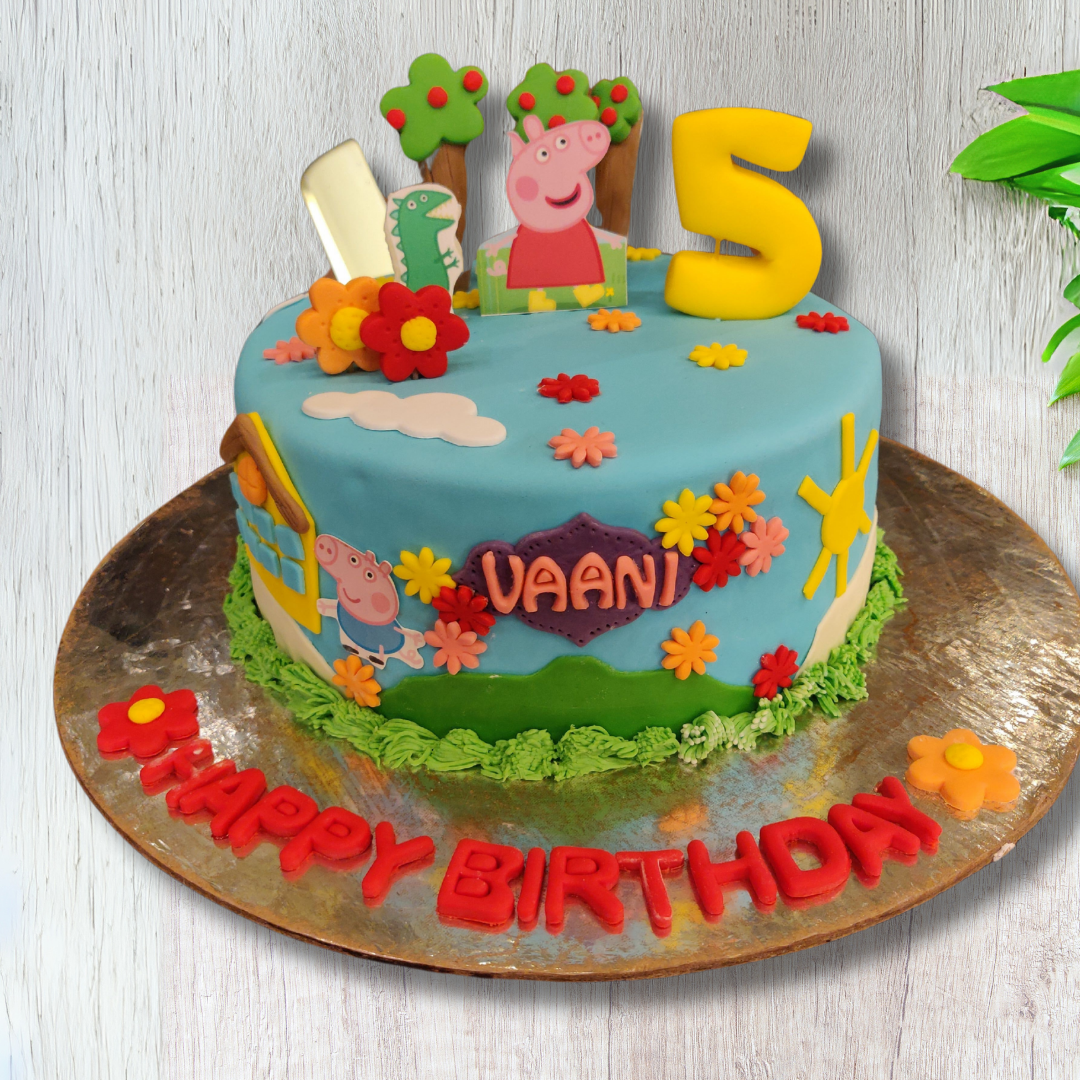 A Peppa Pig Adventure: A Fun-Filled Cake for Little Ones