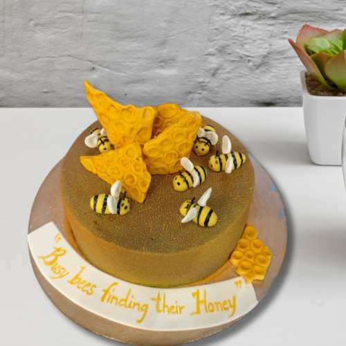 Busy Bees Honeycomb Cake