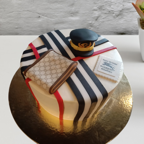 Burberry Chic Cake